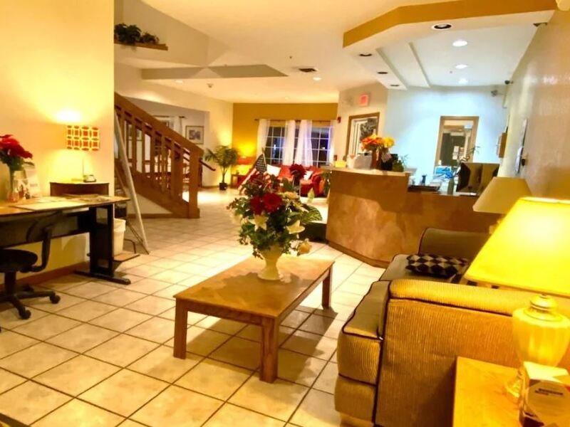 Hotel Rodeway Salina