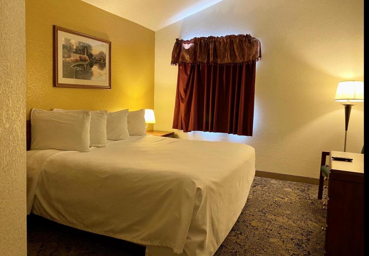 Hotel Rodeway Salina