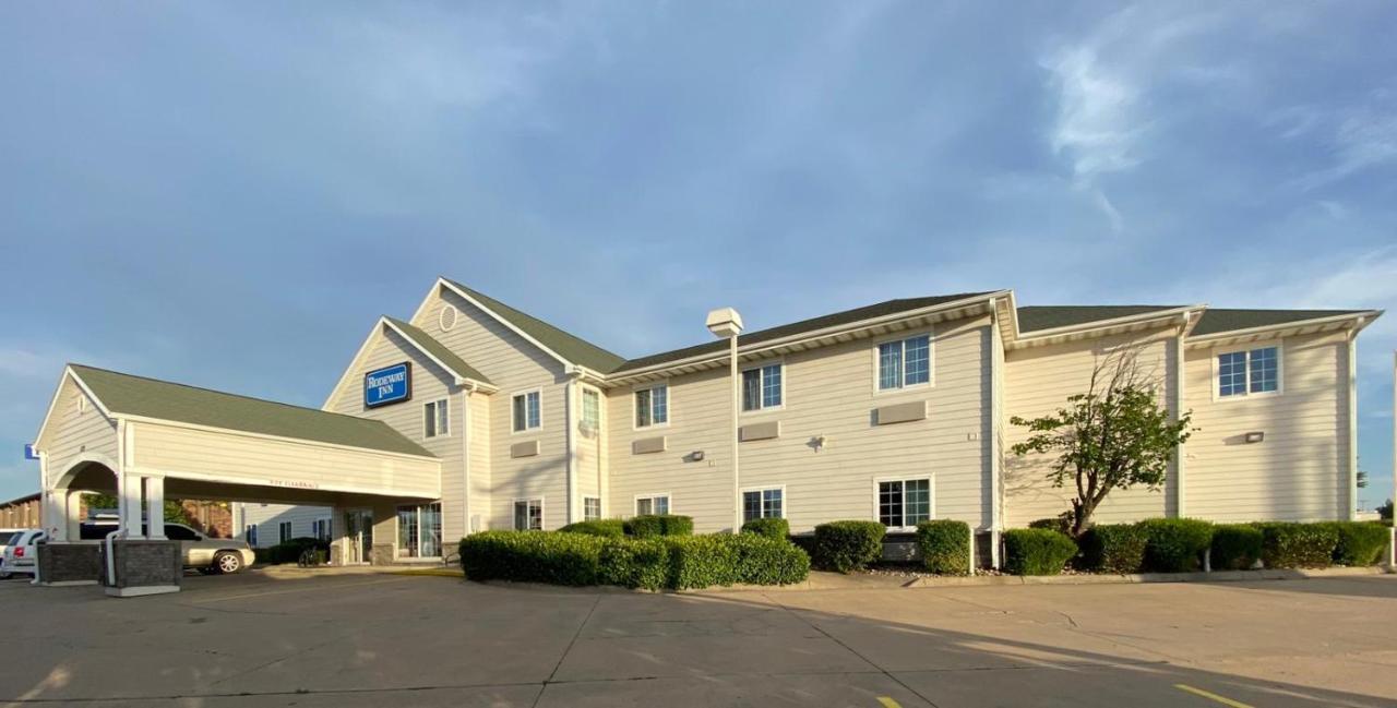 Rodeway Hotel